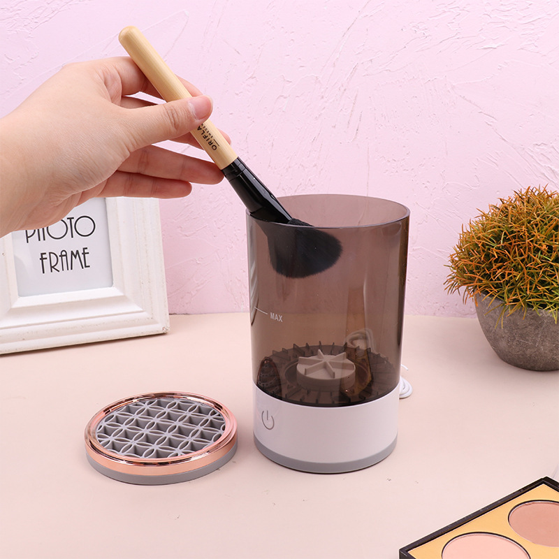 Velveet Automatic Makeup Brush Cleaner